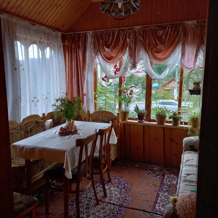 Лаванда 亚列姆切 外观 照片