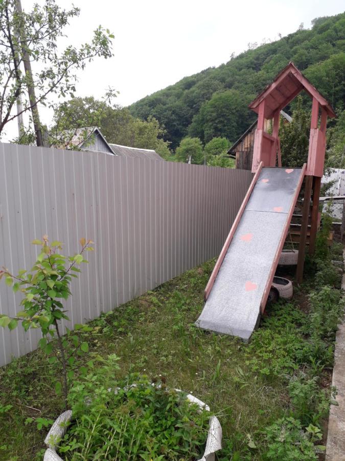 Лаванда 亚列姆切 外观 照片